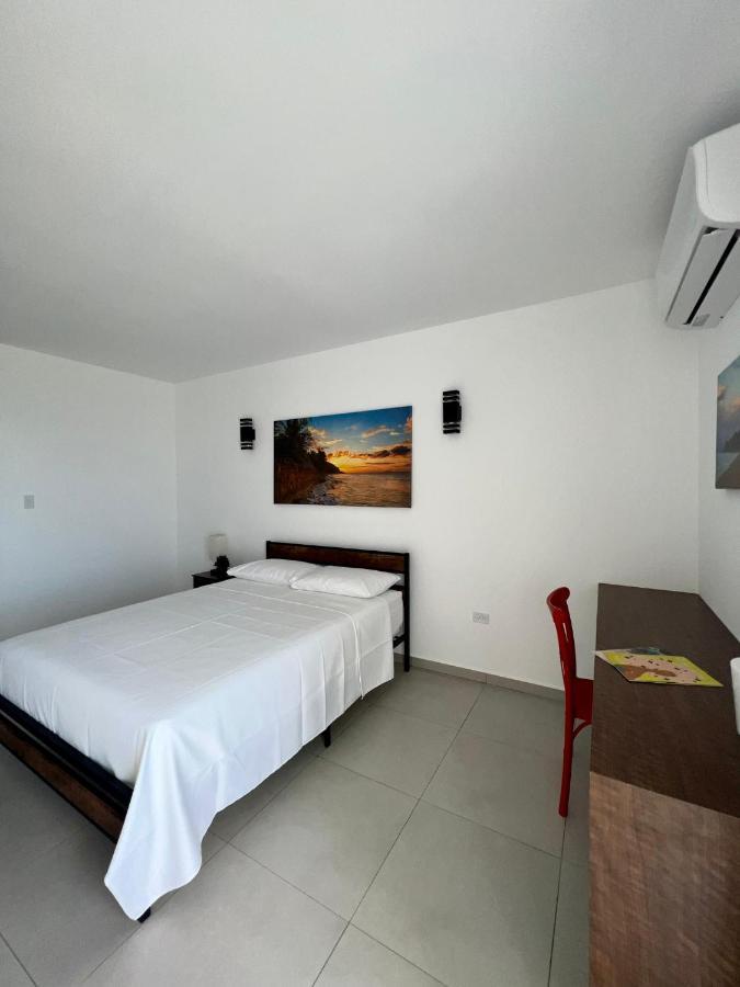 Red Flamboyan Guesthouse And Restaurant Rincon Exterior foto